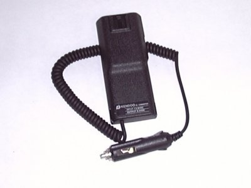 HKN8036 - Napájací adaptér do auta